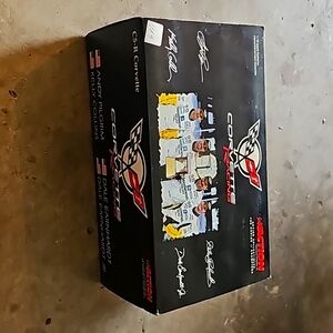 ACTION CORVETTE SERIES 1:18 SCALE CAR. NEW IN BOX. SEE PHOTOS